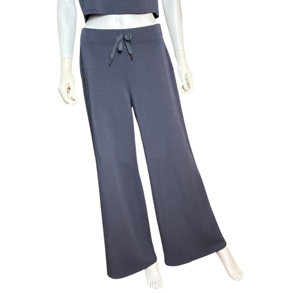 SPANX Pants - Spanx AirEssentials Wide Leg Pants M – Smoke